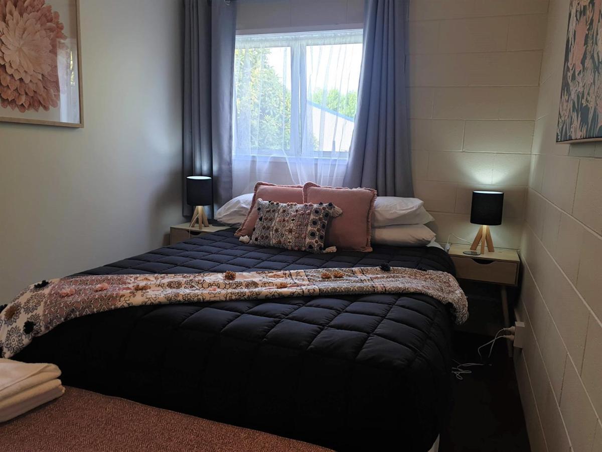 Rose Apartments Hamilton Esterno foto
