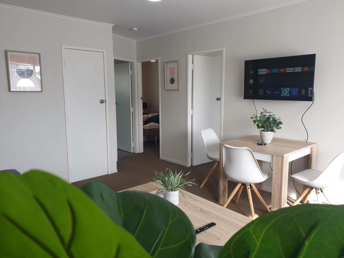 Rose Apartments Hamilton Esterno foto